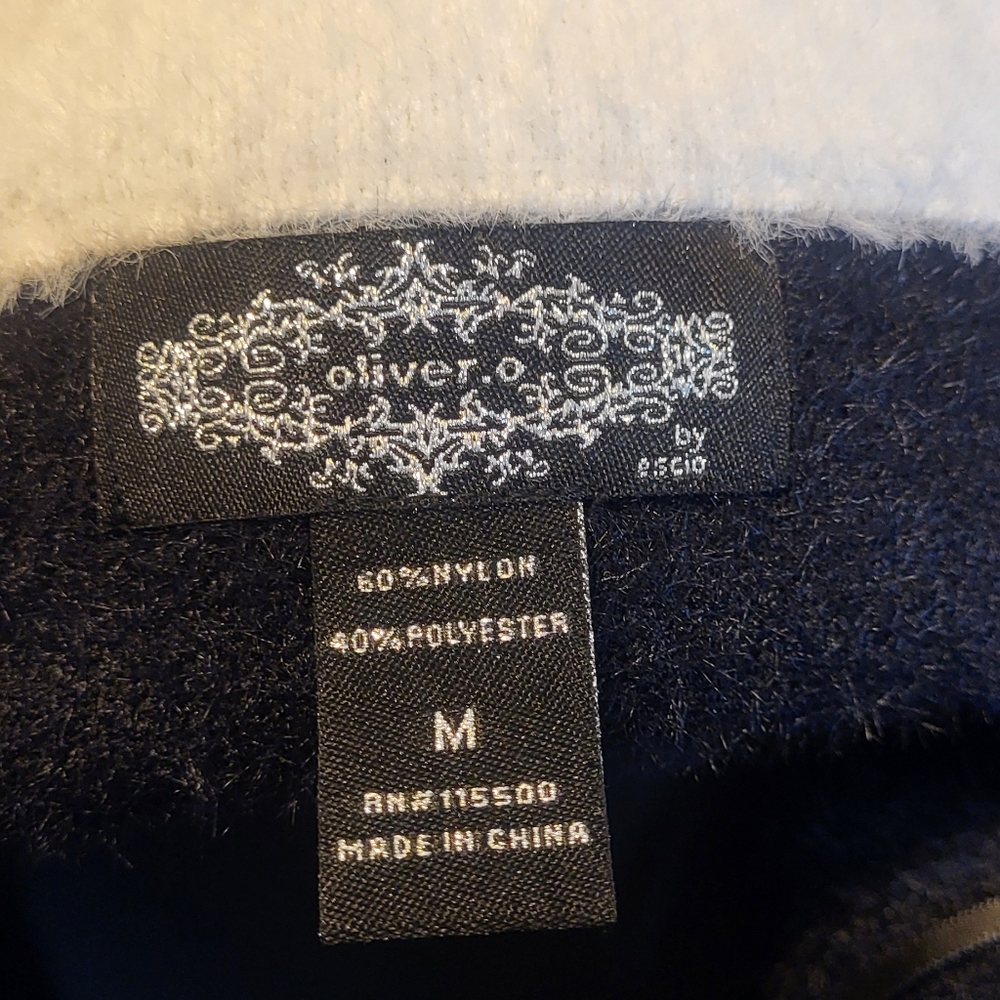 Women's Black and White Zip-Up Sweater Jacket - Picture 4 of 4